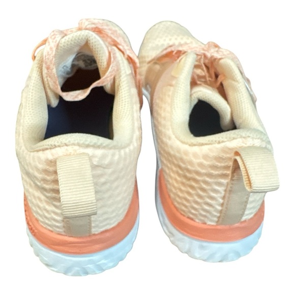 Nike Renew - Picture 5 of 10